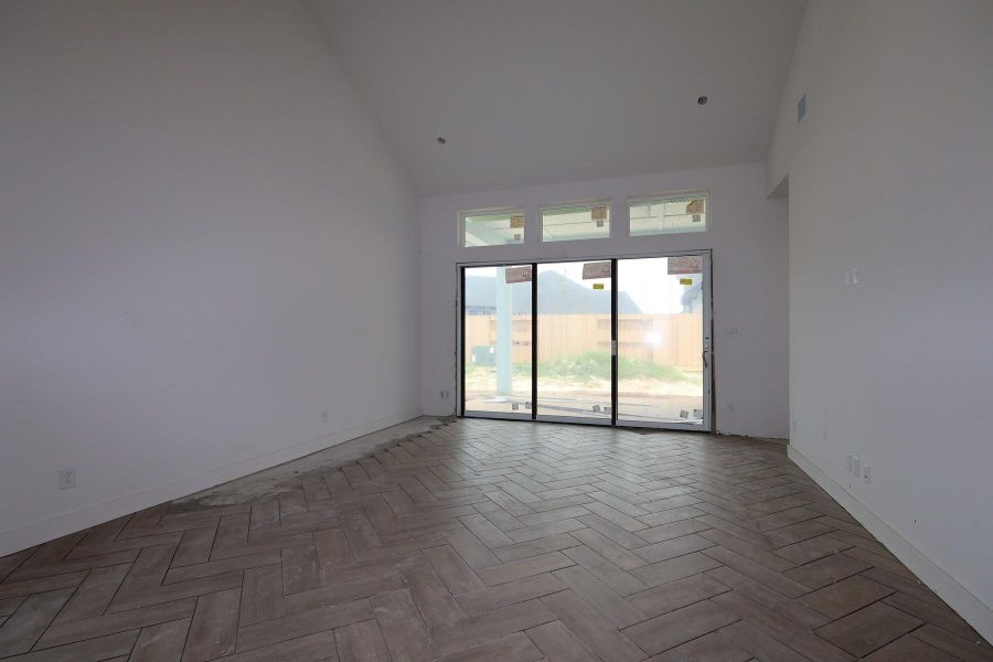 Spacious, unfurnished interior of a new home in Jubilee - Reserve Collection, Hockley (Image 4).