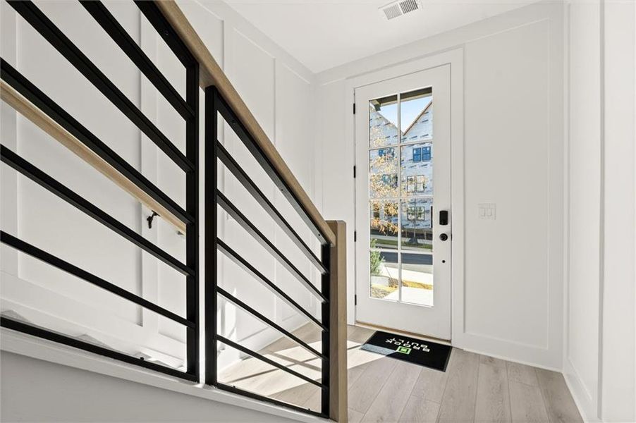 Spacious, unfurnished interior of a new home in , Alpharetta (Image 20).