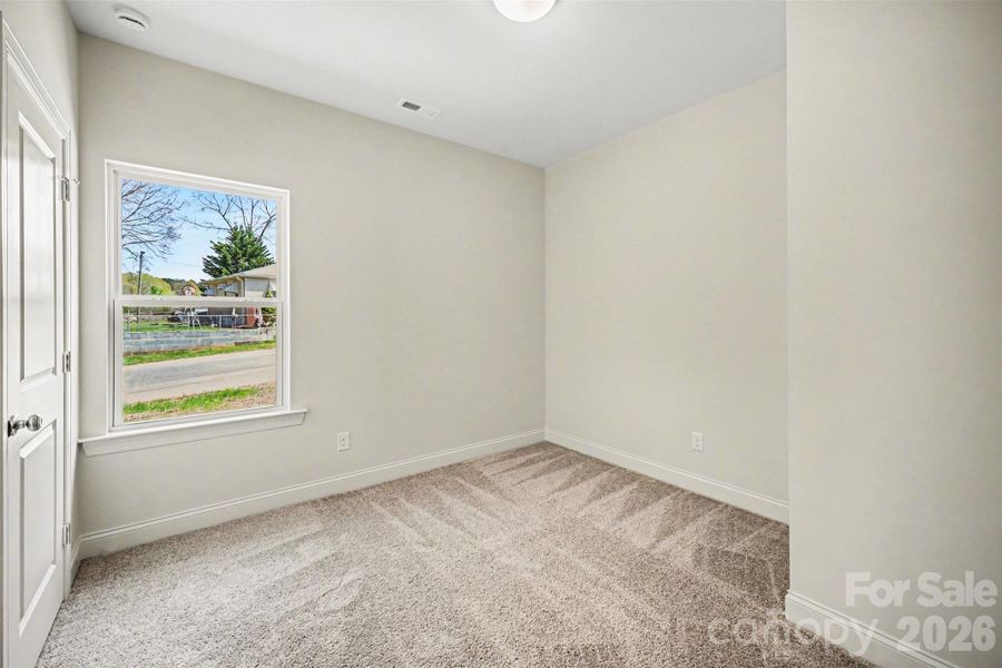 Spacious, unfurnished interior of a new home in , Gastonia (Image 26).