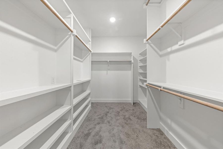 Spacious, unfurnished interior of a new home in , Dallas (Image 16). Spacious, unfurnished interior of a new home in , Dallas (Image 16).