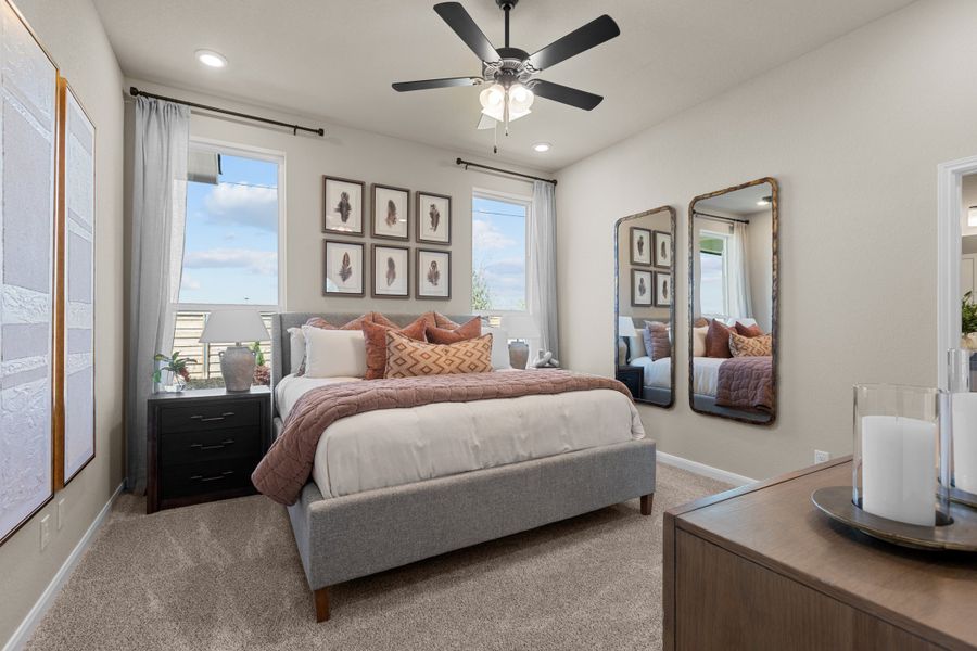 Representative furnished interior of a home built from the Brooks by Beazer Homes in Comanche Ridge, San Antonio (Image 8).
