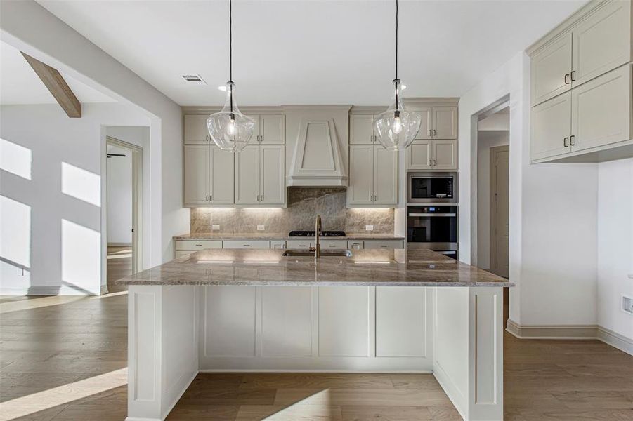 Furnished interior view inside a new home in Levante - 1 Acre Lots, Waxahachie (Image 10).