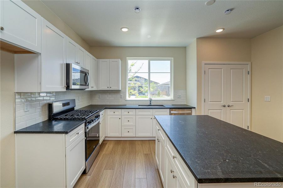 Furnished interior view inside a new home in The Aurora Highlands Summit Collection, Aurora (Image 13). Furnished interior view inside a new home in The Aurora Highlands Summit Collection, Aurora (Image 13).