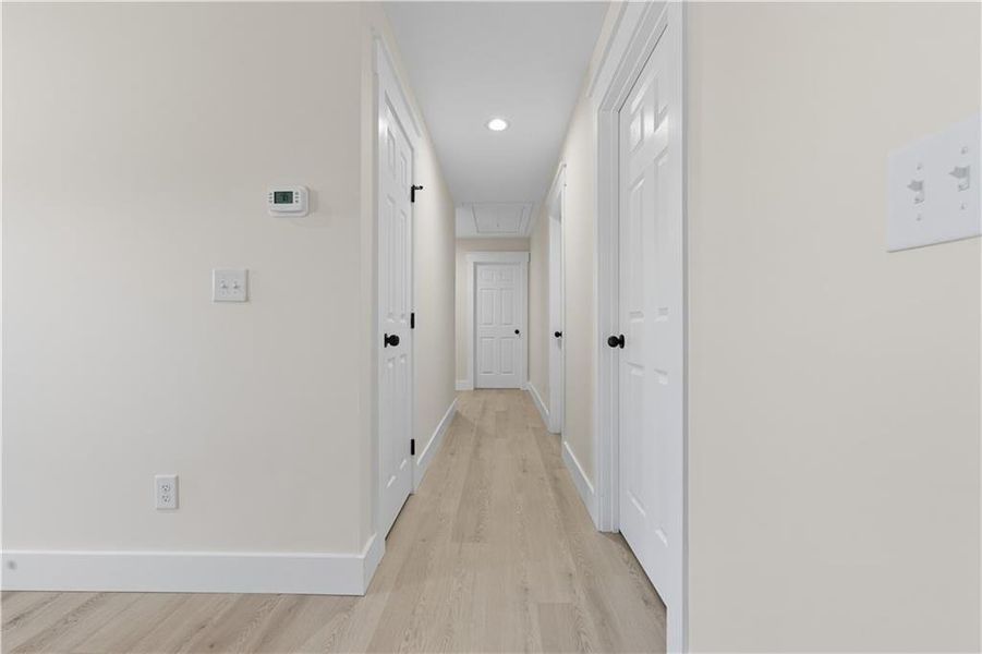 Spacious, unfurnished interior of a new home in , Austell (Image 13).