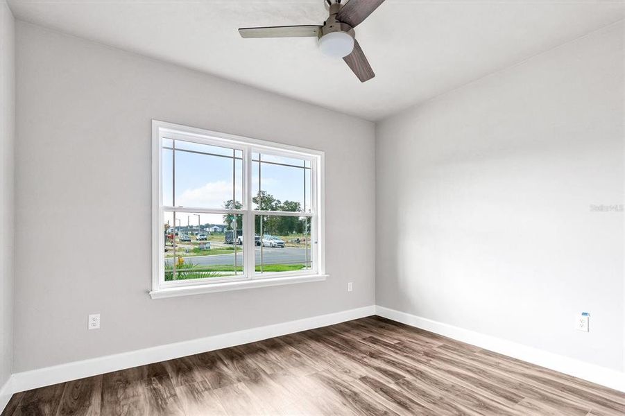 Spacious, unfurnished interior of a new home in Grand Oaks, Gainesville (Image 39).