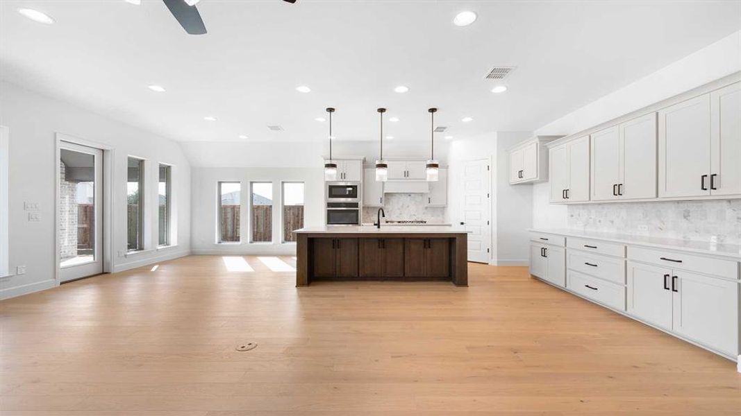 Furnished interior view inside a new home in Talon Hills, Fort Worth (Image 7).