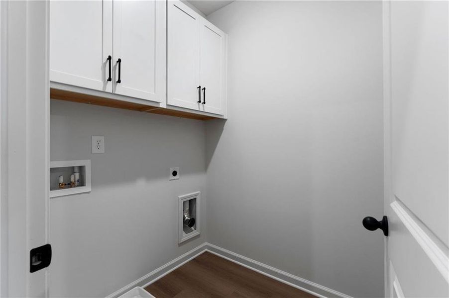 Spacious, unfurnished interior of a new home in , Cedartown (Image 28). Spacious, unfurnished interior of a new home in , Cedartown (Image 28).