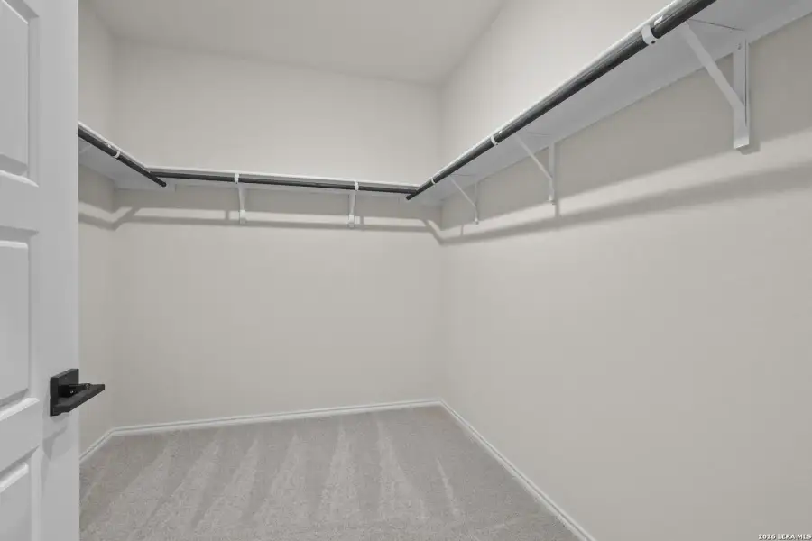 Spacious, unfurnished interior of a new home in Comanche Ridge, San Antonio (Image 40). Spacious, unfurnished interior of a new home in Comanche Ridge, San Antonio (Image 40).