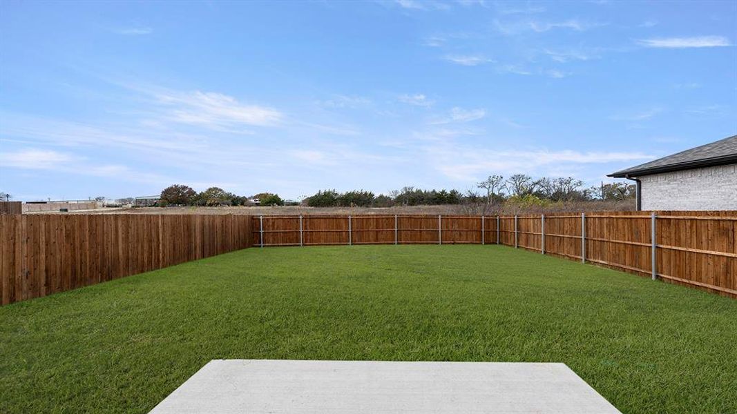 25. 2508 Yo Ranch - Patio