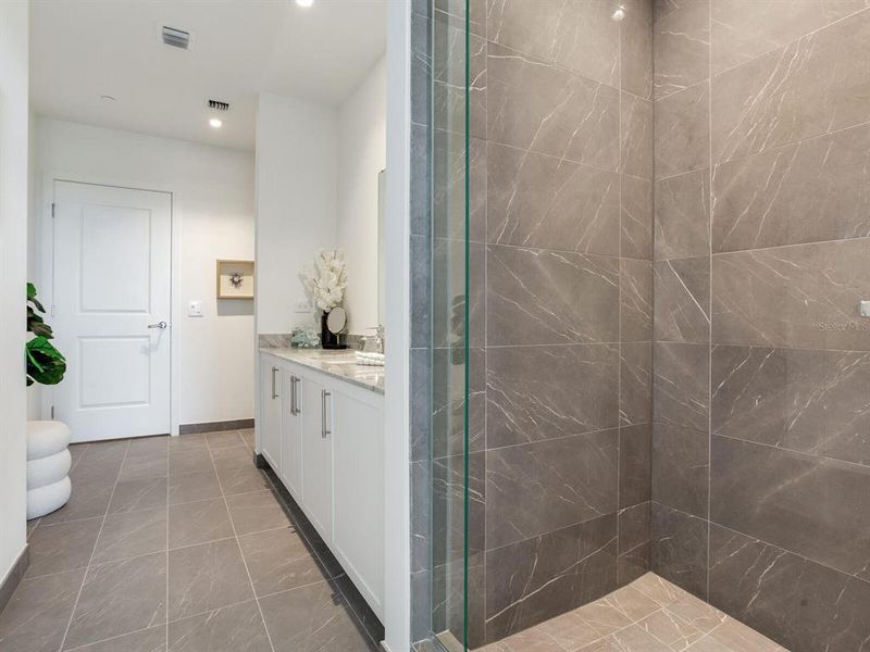 Furnished interior view inside a new home in , Tampa (Image 14).