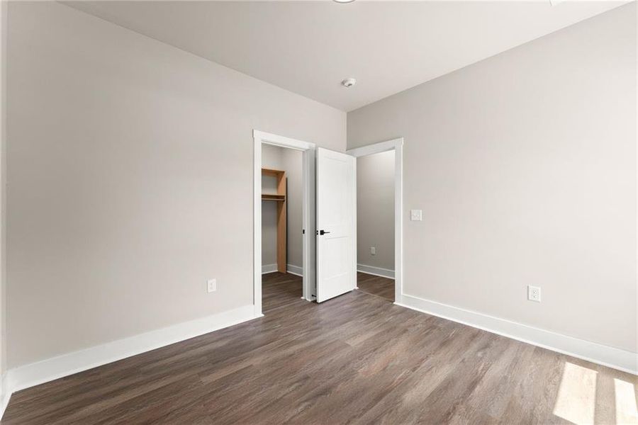Spacious, unfurnished interior of a new home in , Jefferson (Image 26).