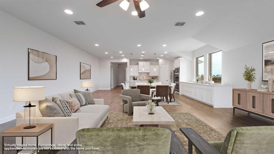 Furnished interior view inside a new home in Talon Hills 60'/70', Fort Worth (Image 6). Furnished interior view inside a new home in Talon Hills 60'/70', Fort Worth (Image 6).