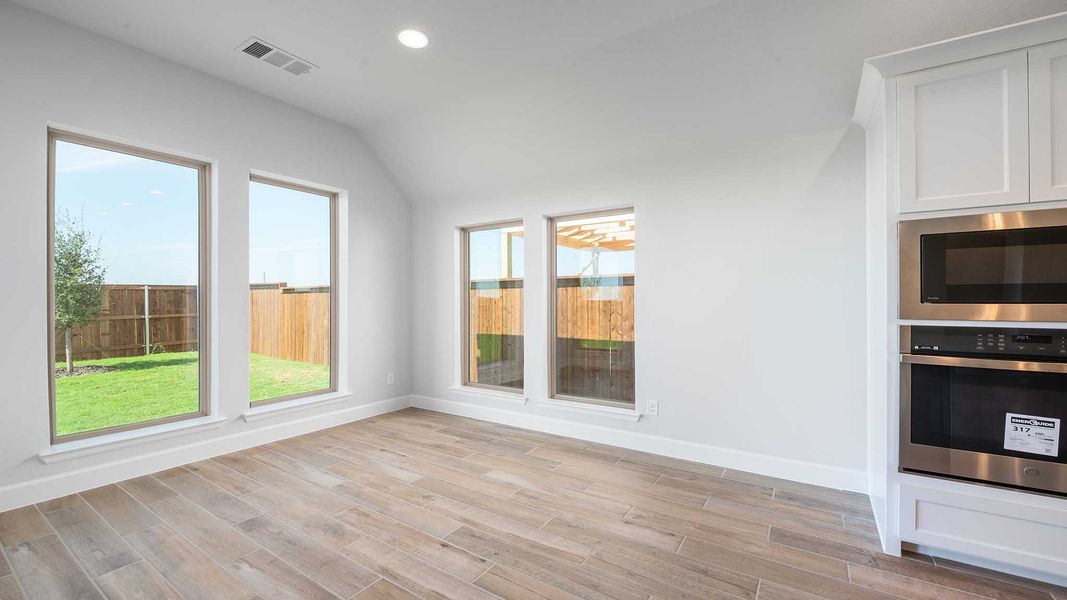 Spacious, unfurnished interior of a new home in North Sky 55', Celina (Image 16). Spacious, unfurnished interior of a new home in North Sky 55', Celina (Image 16).