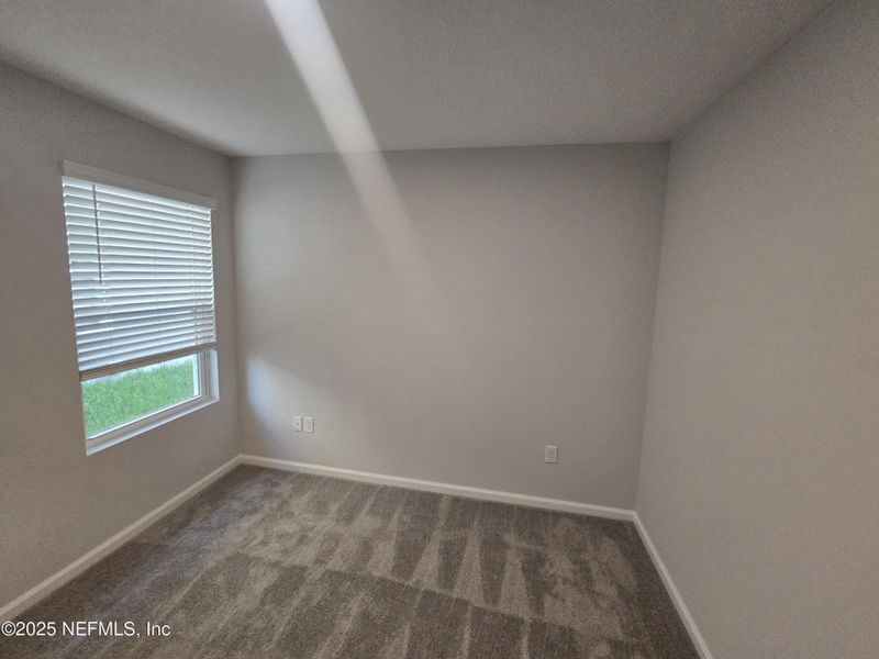 Spacious, unfurnished interior of a new home in , Jacksonville (Image 8).