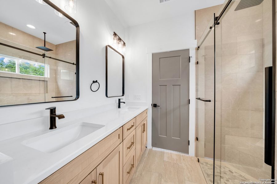 Furnished interior view inside a new home in , Spring Branch (Image 10).