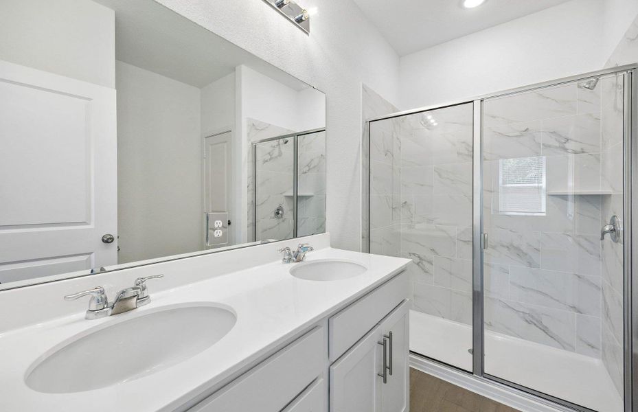 Primary Suite Bathroom