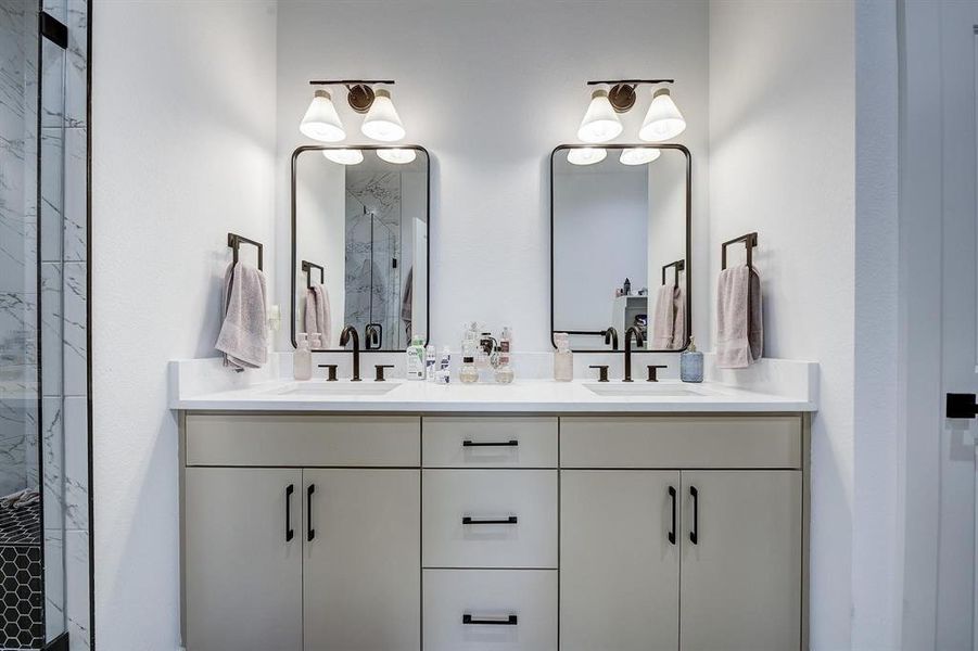 Furnished interior view inside a new home in , Granbury (Image 16).