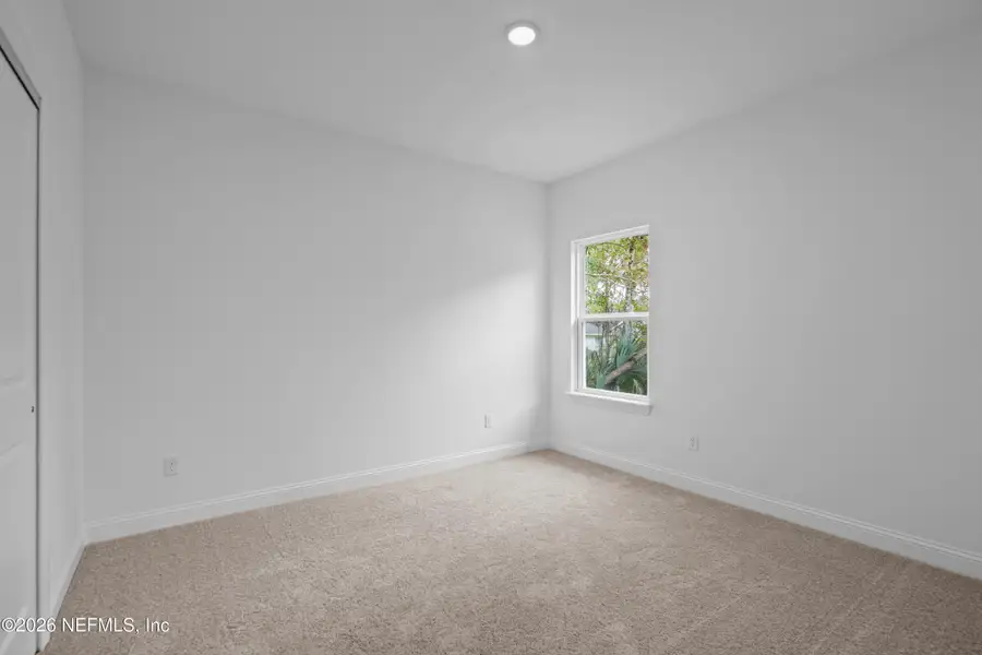 Spacious, unfurnished interior of a new home in , St. Augustine (Image 14).