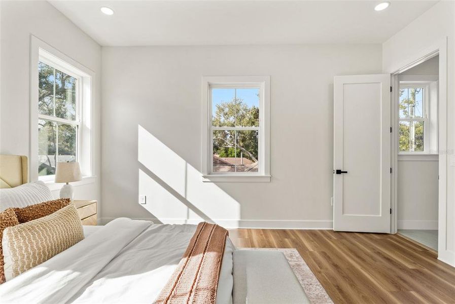 Furnished interior view inside a new home in , Seminole (Image 30).