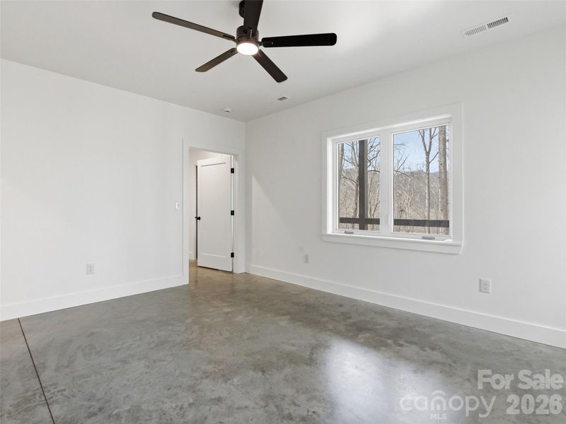 Spacious, unfurnished interior of a new home in , Clyde (Image 13).