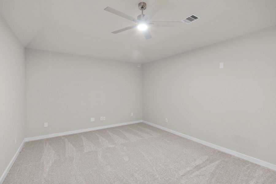 Spacious, unfurnished interior of a new home in Beacon Hill, Waller (Image 27).