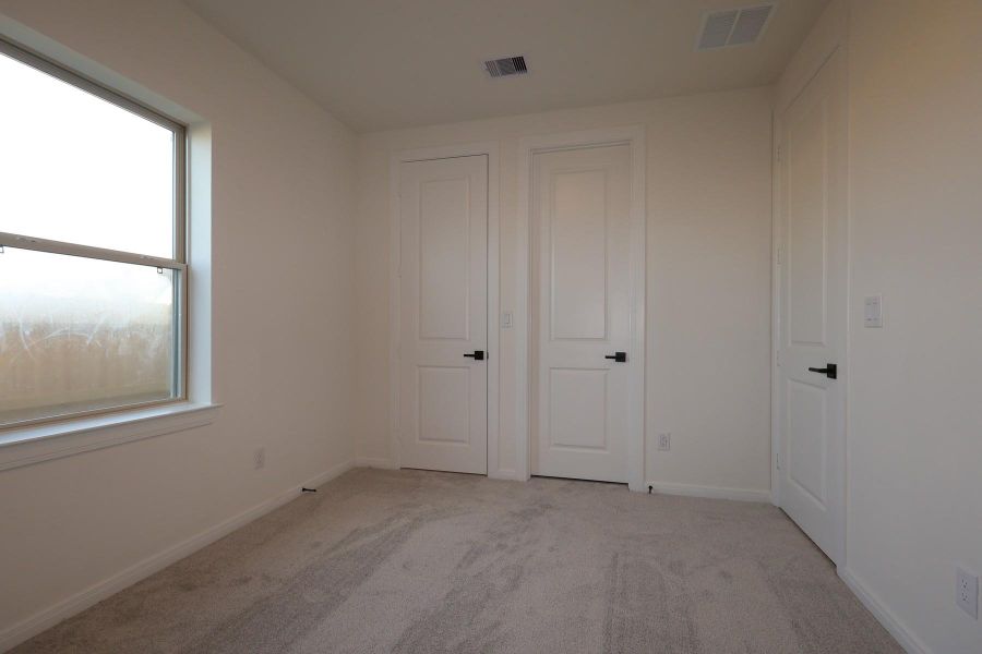 Spacious, unfurnished interior of a new home in Escondido - Terrace Collection, Magnolia (Image 30).