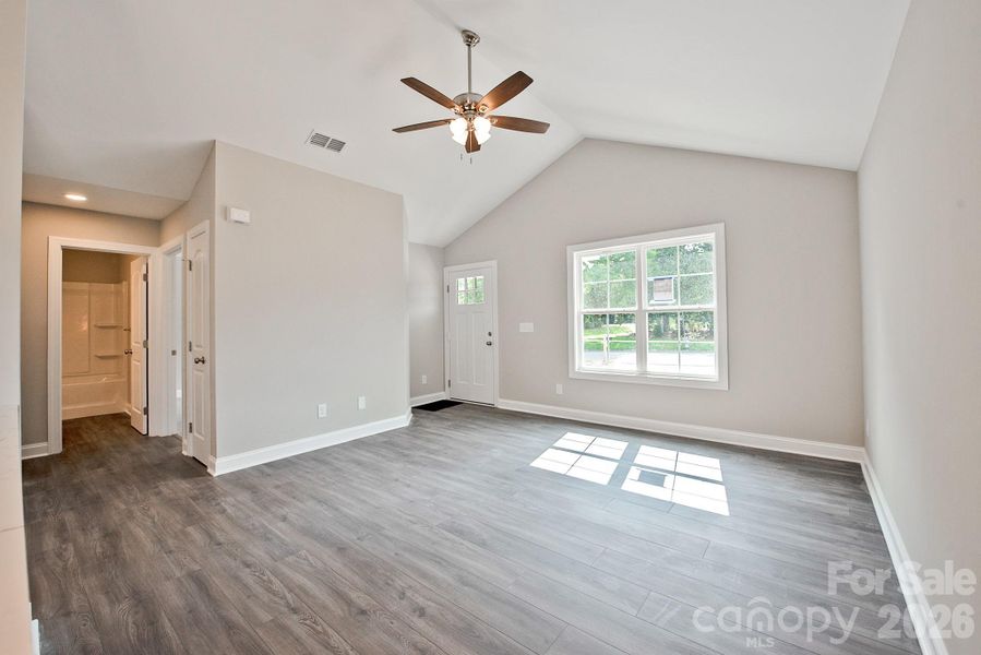 Spacious, unfurnished interior of a new home in , Landis (Image 12).
