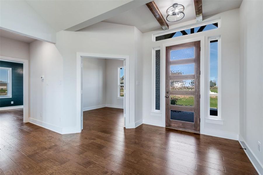 Spacious, unfurnished interior of a new home in , Nevada (Image 29).