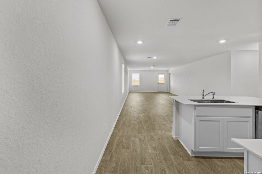 Spacious, unfurnished interior of a new home in Hickory Ridge, Elmendorf (Image 20).