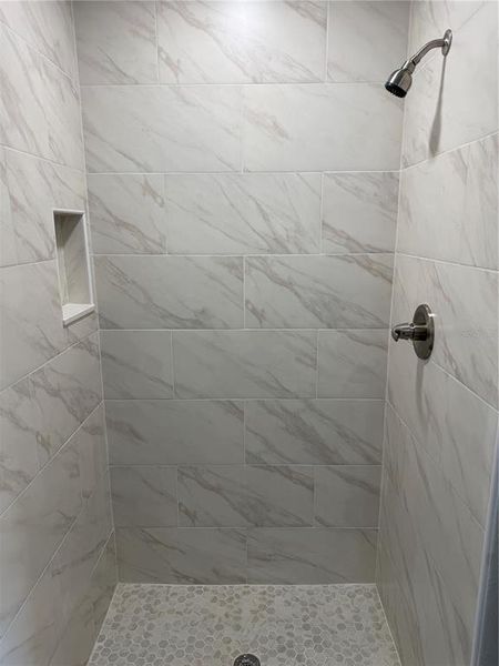 Close-up of interior finishes inside a home in , Ocklawaha (Image 6).