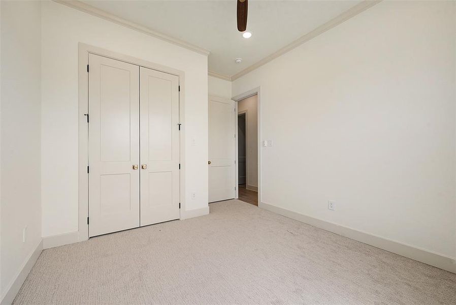 Spacious, unfurnished interior of a new home in , Glen Rose (Image 39). Spacious, unfurnished interior of a new home in , Glen Rose (Image 39).