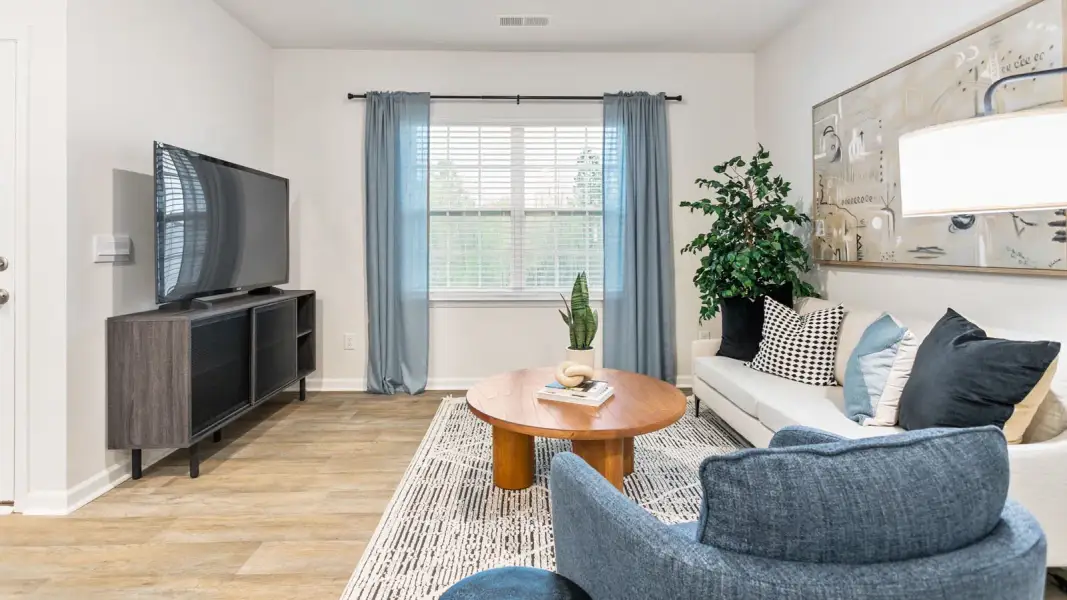 Furnished interior view inside a new home in Hastings Farm, Kernersville (Image 4).