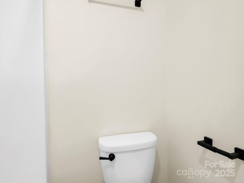 Image 30 of a home in .