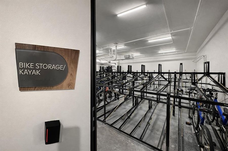 Community amenities in , St. Petersburg (Image 32).