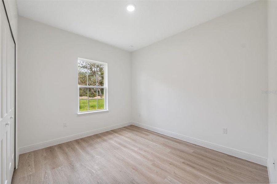 Spacious, unfurnished interior of a new home in , Ocala (Image 34).