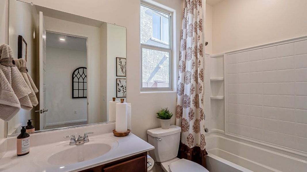 3506 Palo Verde II Bath2 F1 3506 Palo Verde II Bath2 F1