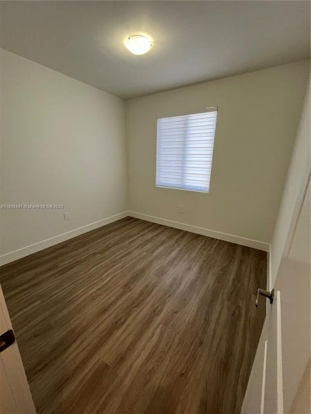 Spacious, unfurnished interior of a new home in , Miami (Image 9).