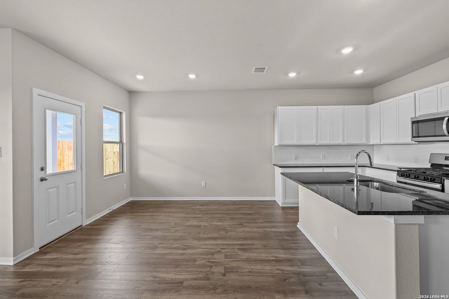 Image 39 of a home in Garden Grove.