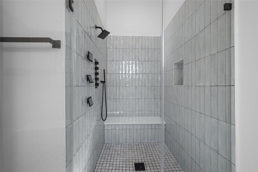 Alternate view of en-suite bath for fourth bedroom