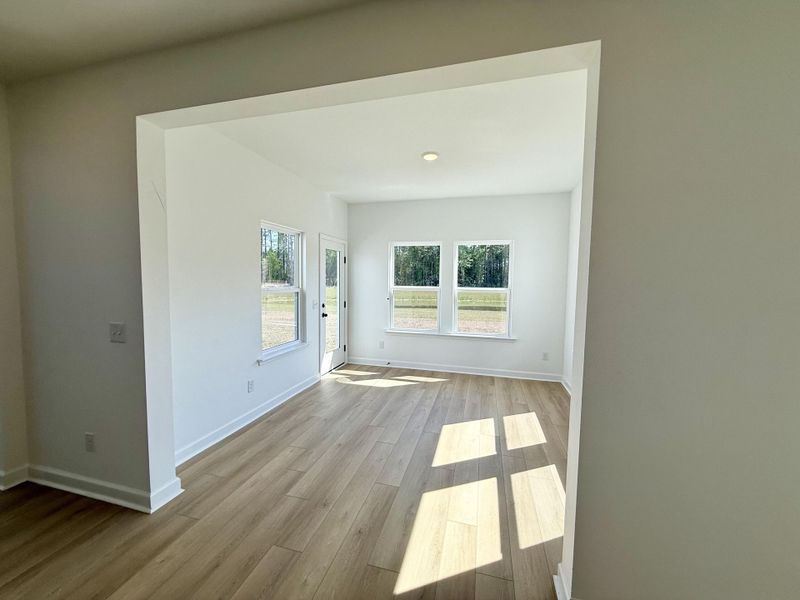 Spacious, unfurnished interior of a new home in , Summerville (Image 12).