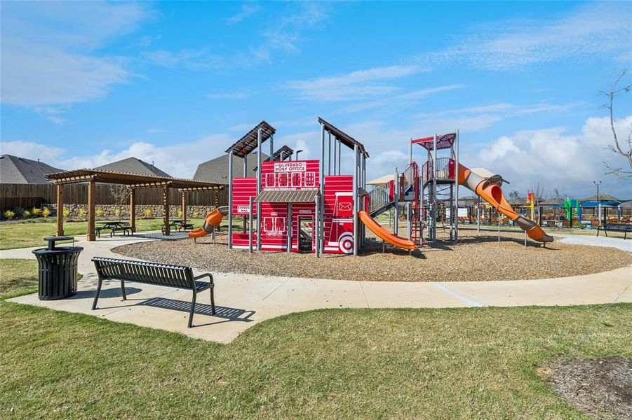 Community amenities in , Providence Village (Image 24).