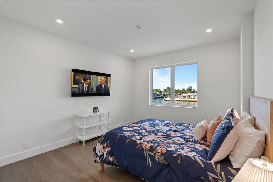 Furnished interior view inside a new home in , Pompano Beach (Image 6).
