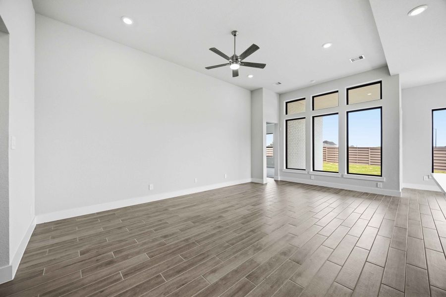 Spacious, unfurnished interior of a new home in Austin Point, Richmond (Image 17).
