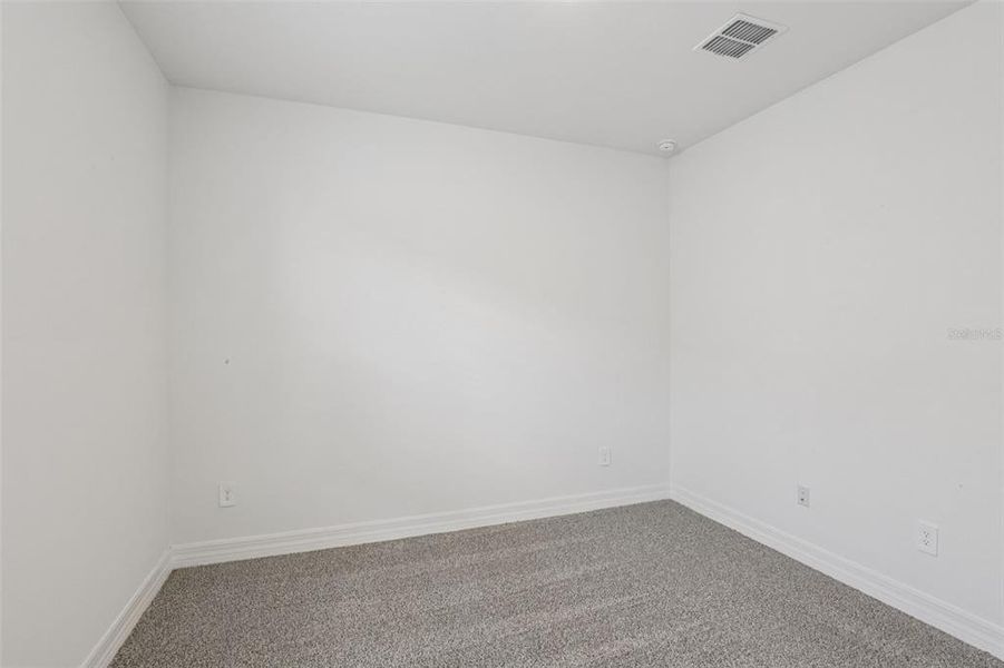 Spacious, unfurnished interior of a new home in , Punta Gorda (Image 18).