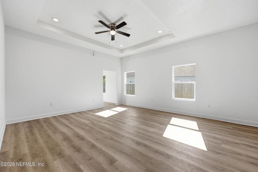 Spacious, unfurnished interior of a new home in , Middleburg (Image 34). Spacious, unfurnished interior of a new home in , Middleburg (Image 34).