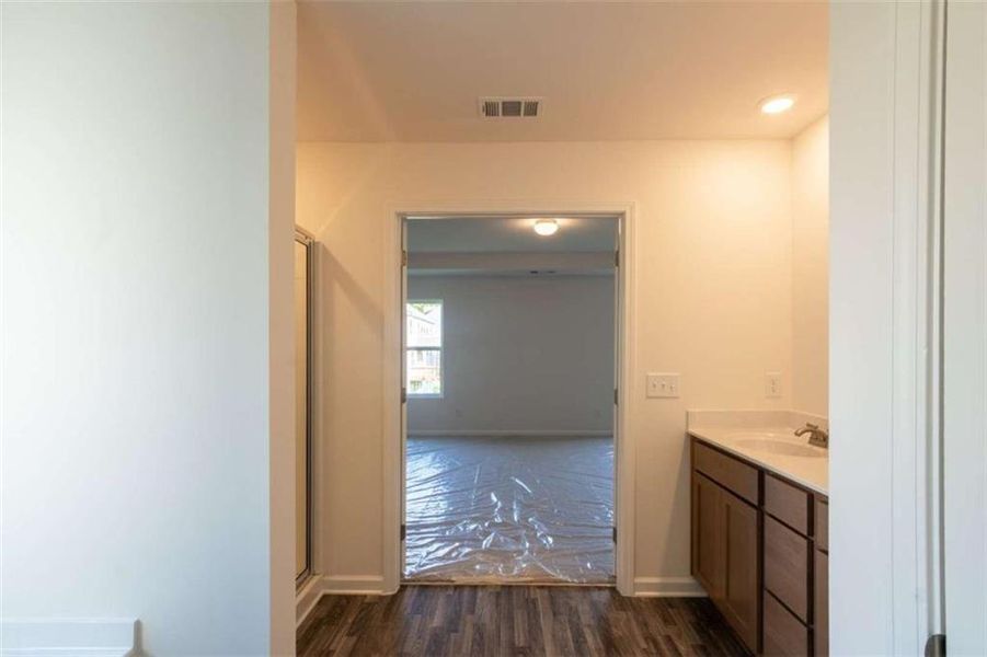 Image 39 of a home in Creekside Landing. Image 39 of a home in Creekside Landing.