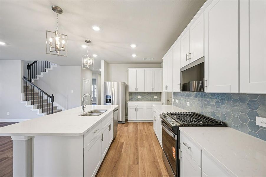 Furnished interior view inside a new home in Simpson Crossing - Signature Series, McKinney (Image 15).