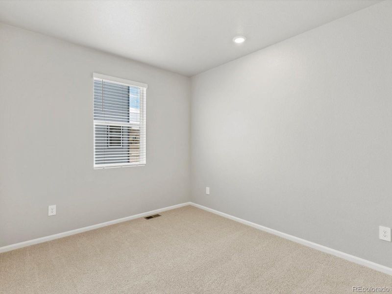 Spacious, unfurnished interior of a new home in Poudre Heights: The Lakes Collection, Windsor (Image 16).