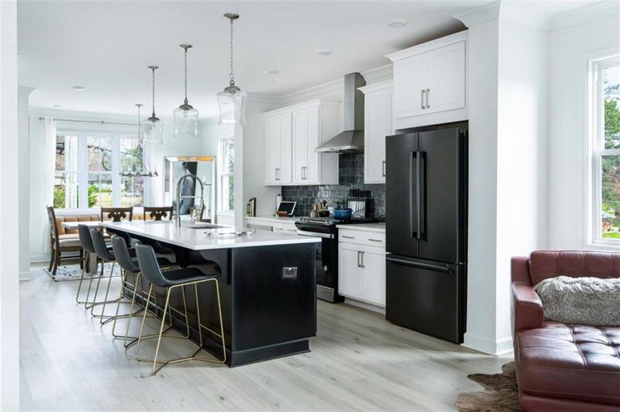 Furnished interior view inside a new home in , Kennesaw (Image 6).