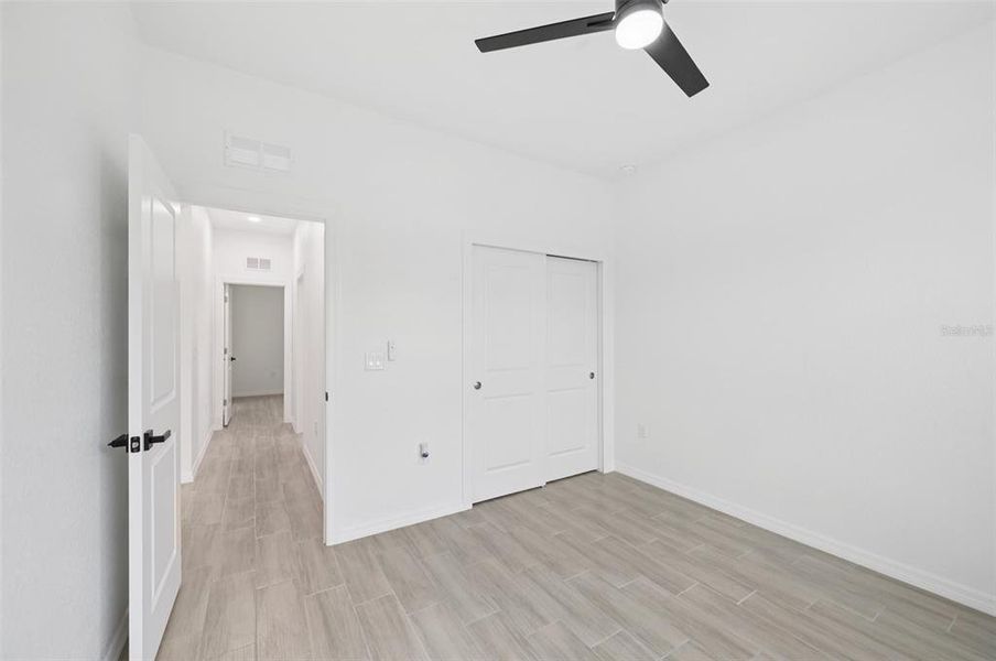 Spacious, unfurnished interior of a new home in , North Port (Image 18).